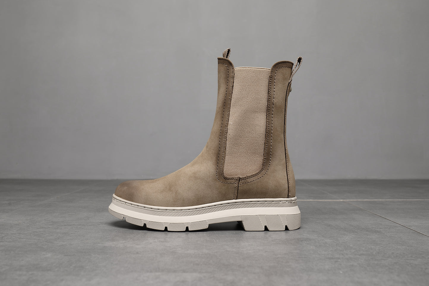 KHAKI