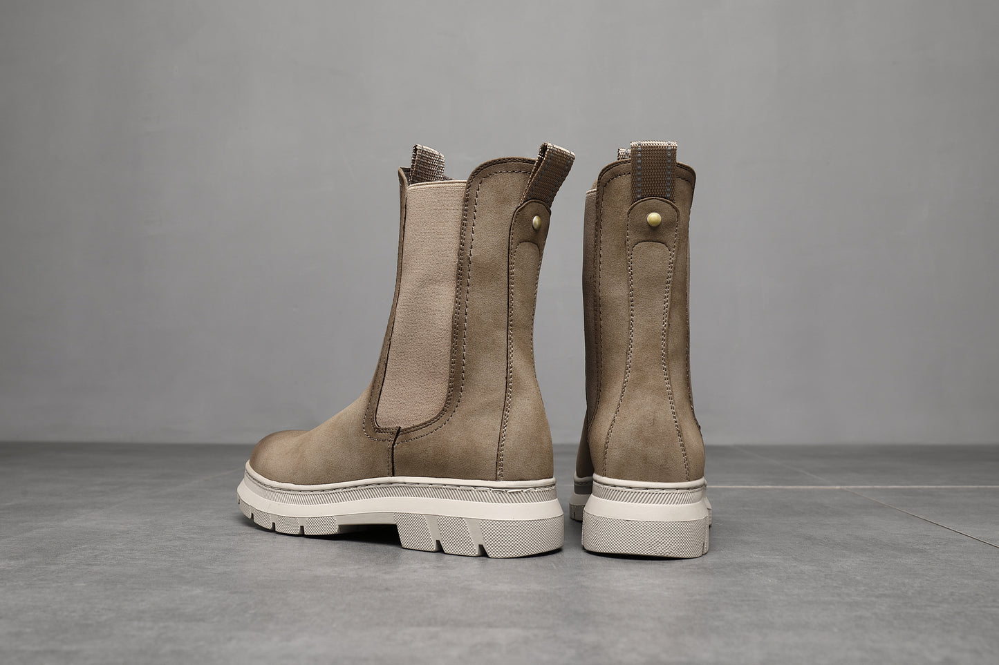 KHAKI